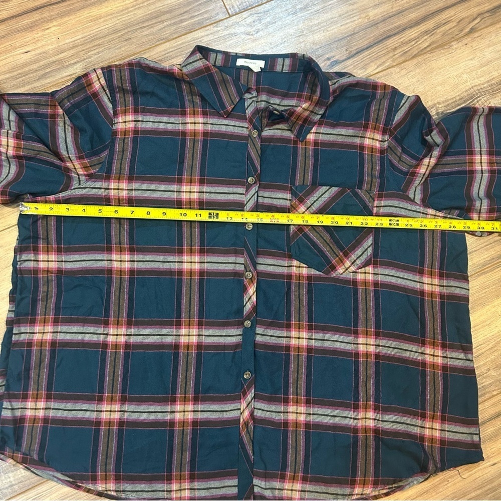 Maurices Women’s Flannel Shirt 3X Green Pink Orange Plaid Fall Button Down Soft - Picture 7 of 8